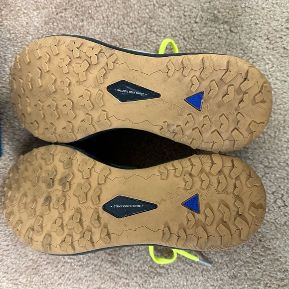 Brooks Catamount Mens 9 42.5 Trail Running Shoes - Picture 5 of 6